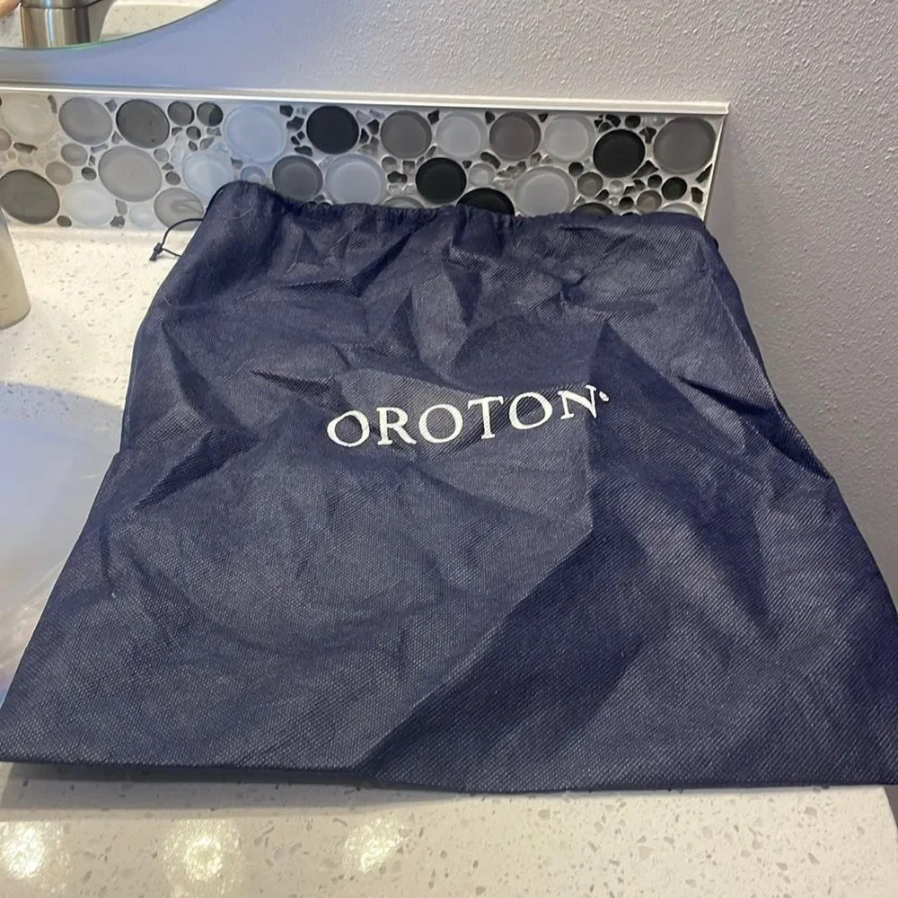 OROTON woman’s purse dust bag. It’s only the dust bag